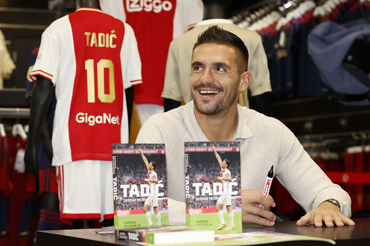 TADIC BOEK 1200