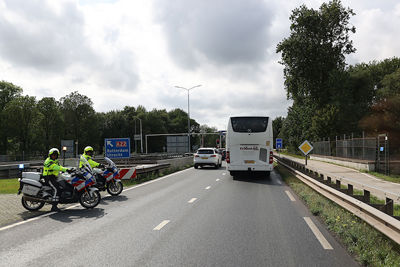 Het is maar een klein stukje naar Velsen-Zuid. © De Brouwer