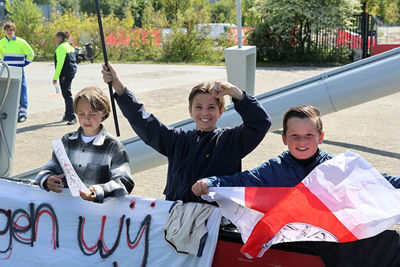 Lachende gezichten onder een fijn zonnetje. © SV Ajax