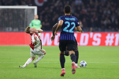 Man down! © De Brouwer