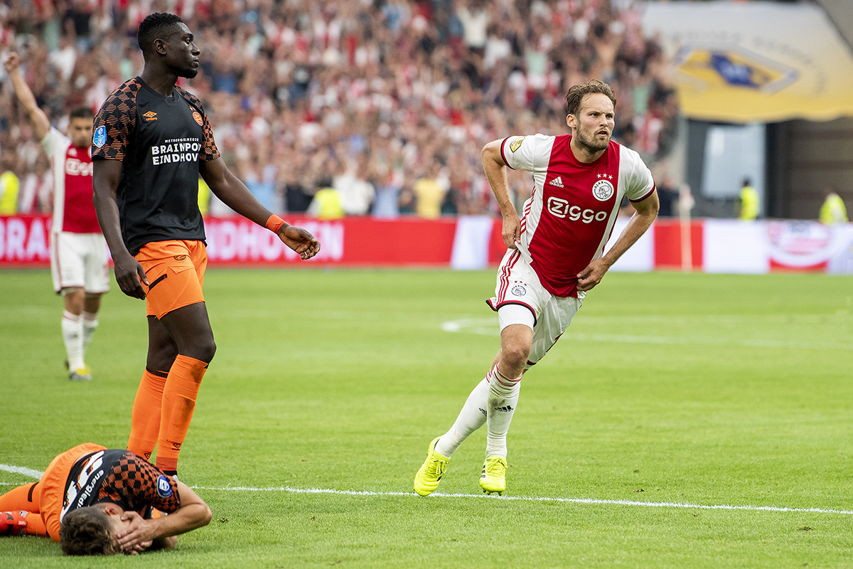 Copyright-ProShots-3990864