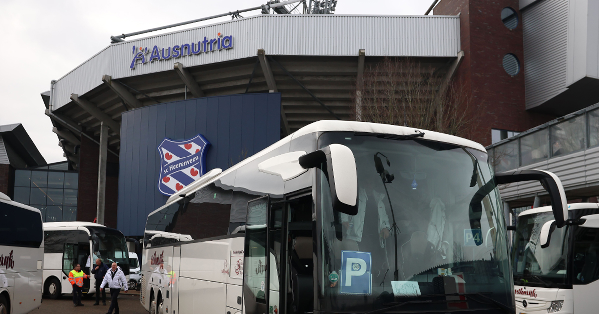 Handige SV Ajax-bussen maken tripje naar sc Heerenveen-uit [VOL]
