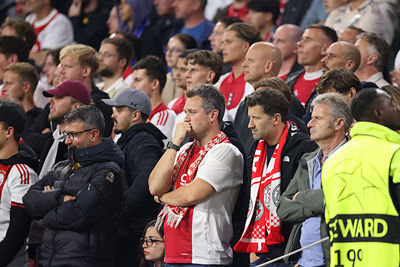 Maar dan slaat Internazionale twee keer toe uit hoekschoppen. © De Brouwer