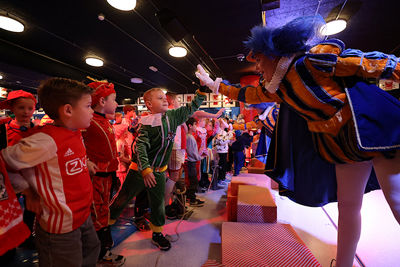 High-five van piet. © De Brouwer