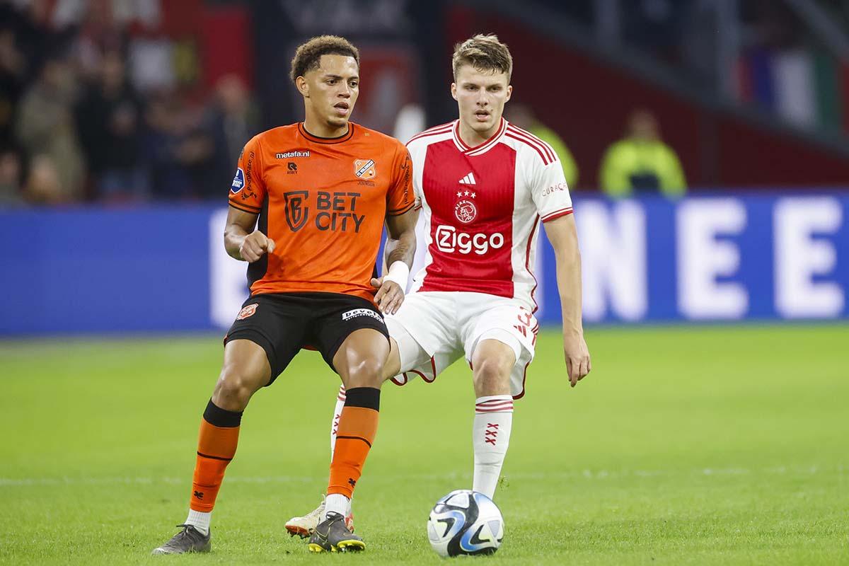 Drie Dingen 1200 (2)