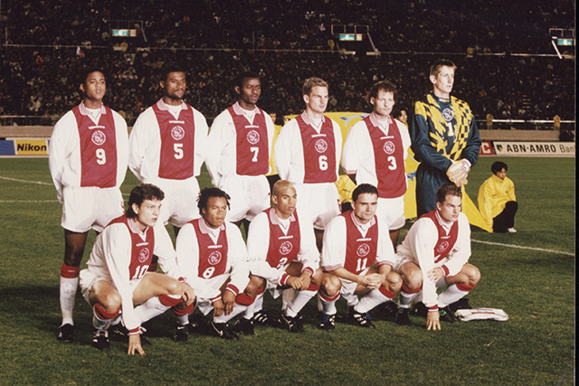 Zo hoort een elftalfoto eruit te zien. Wereldbekerwaardig! © Ajax Images