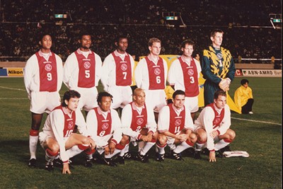Zo hoort een elftalfoto eruit te zien. Wereldbekerwaardig! © Ajax Images