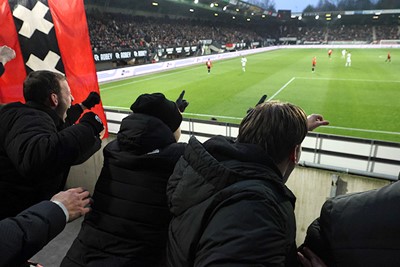 Ajax sprokkelt weer punten. Gelukkig maar. © De Brouwer