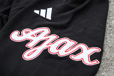 Deze sierletters zien we overal terug. © Ajax Life