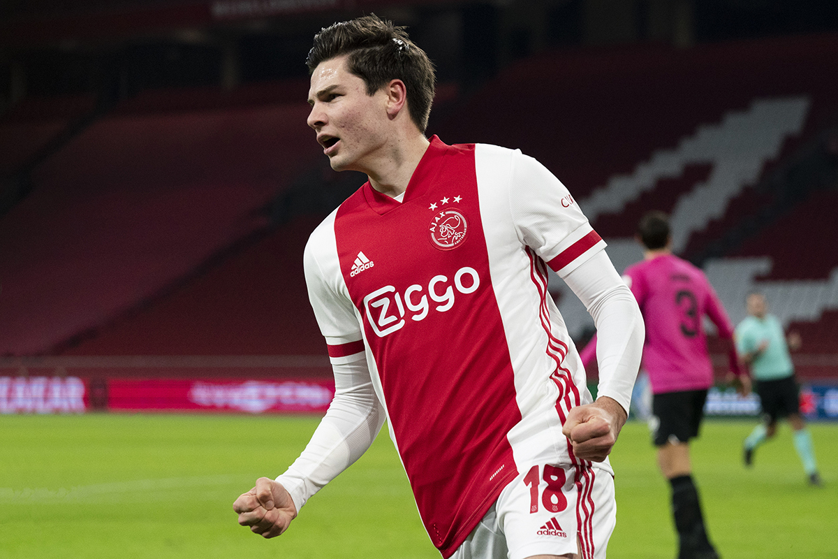 Litmanenekkelenkamp800