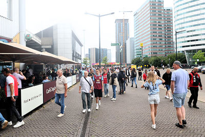 Volop bedrijvigheid rondom de Johan Cruijff Arena, want Ajax speelt weer! © SV Ajax