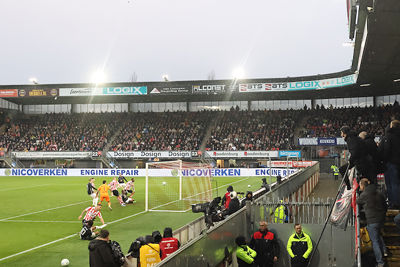 Bergwijn glijdt de bal binnen. © De Brouwer