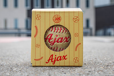 Inclusief toffe verpakking! © Ajax Life