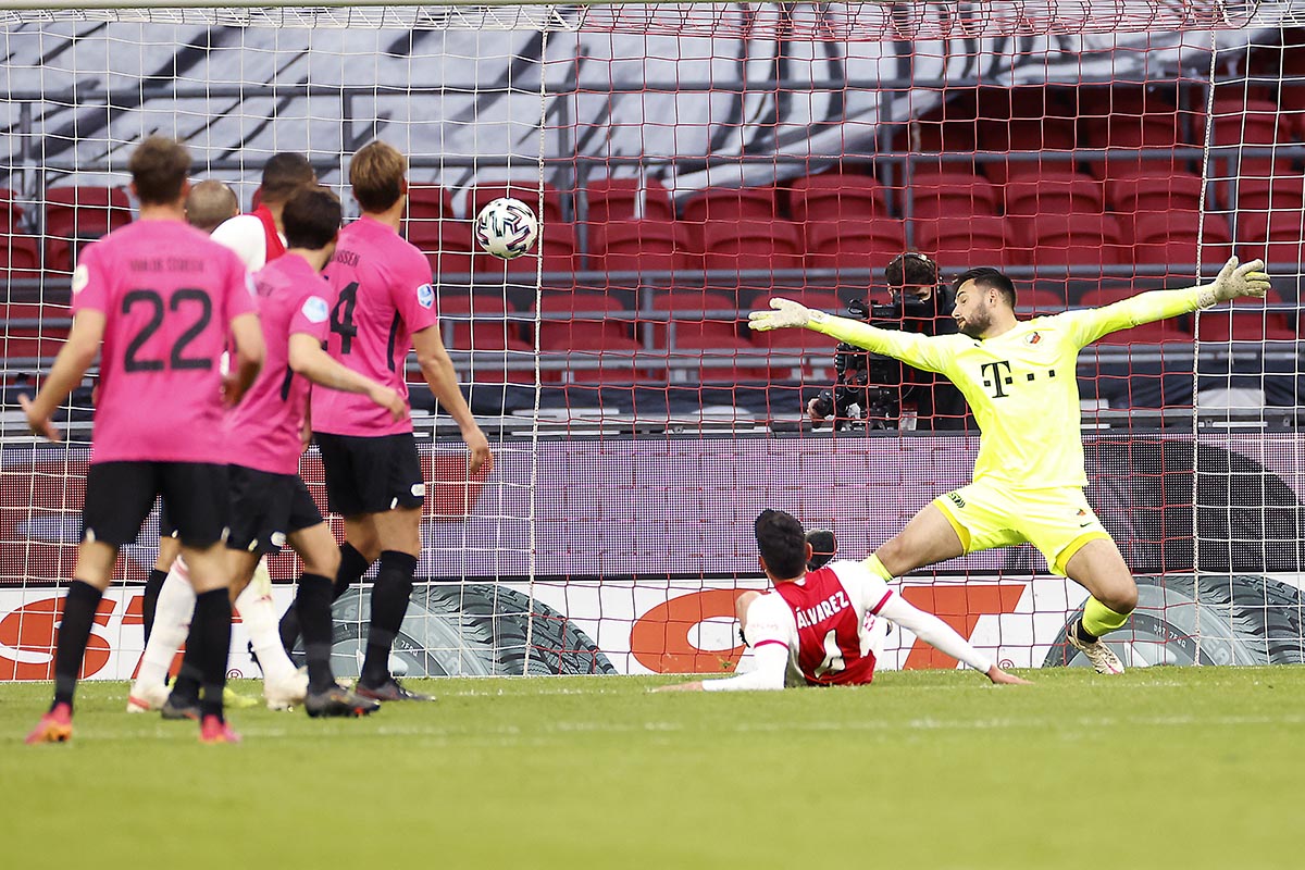 Ajax nog niet op matchpoint na puntenverlies tegen Utrecht en dit viel op
