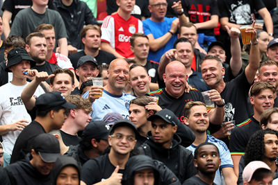 Fijn met je gappies naar het voetbal. © SV Ajax