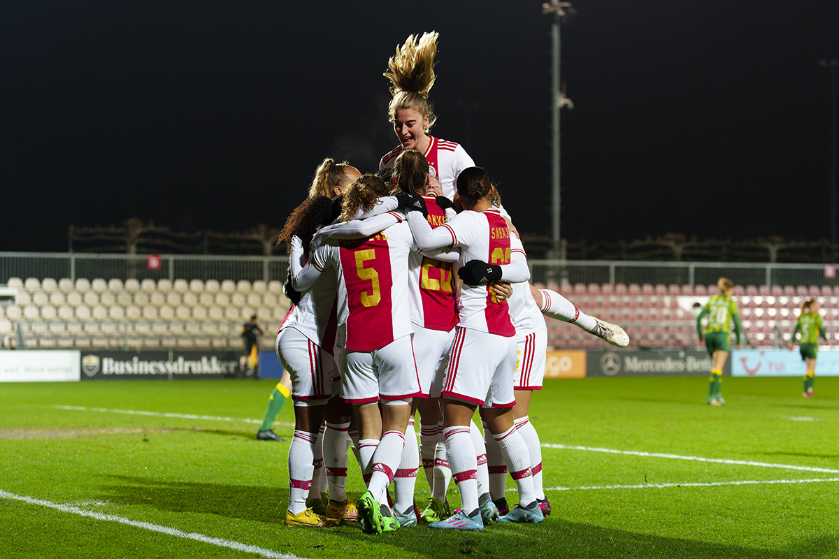 Scoor gratis kaarten voor klassieker Ajax Vrouwen in Arena! [OP]