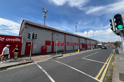 Main Stand vanaf de straat gekiekt. © Ajax Life