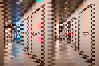 Er hangen al Ajaxuitingen aan de muur, maar er volgt nog meer. © AFC Ajax