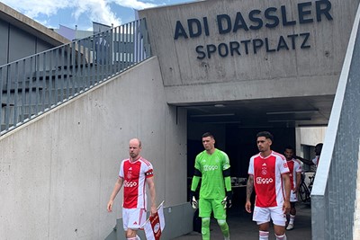 Vrijwel alle spelers kregen minuten tegen Unterhaching. © Ajax Life