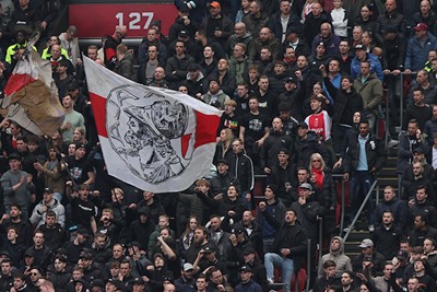 Opwindend is het spel van Ajax allerminst... © De Brouwer