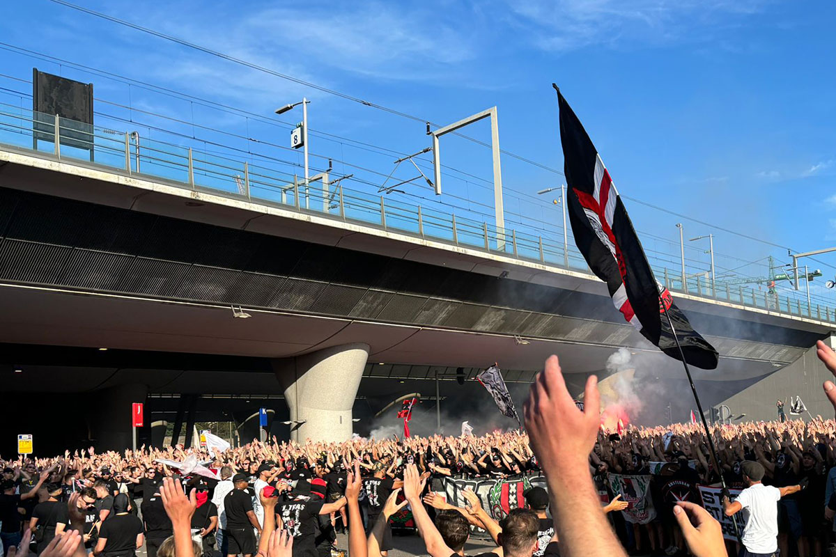 Video Ventos: nagenieten van geweldige corteo Ajacieden