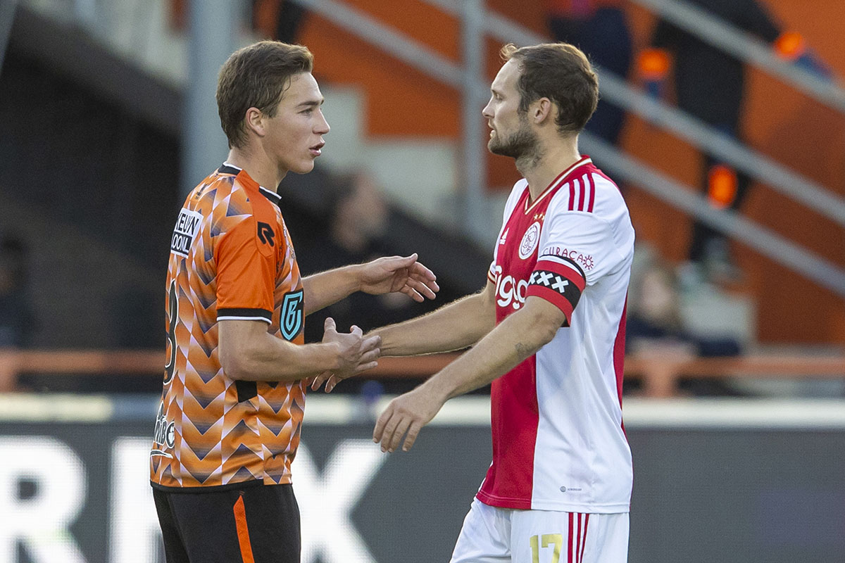 Blind stelt dat Ajacieden elkaar echt wel de waarheid vertellen