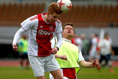 De luchtmacht is ook aanwezig. © De Brouwer