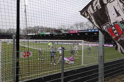 Jaros moet ondertussen goed opletten. © De Brouwer