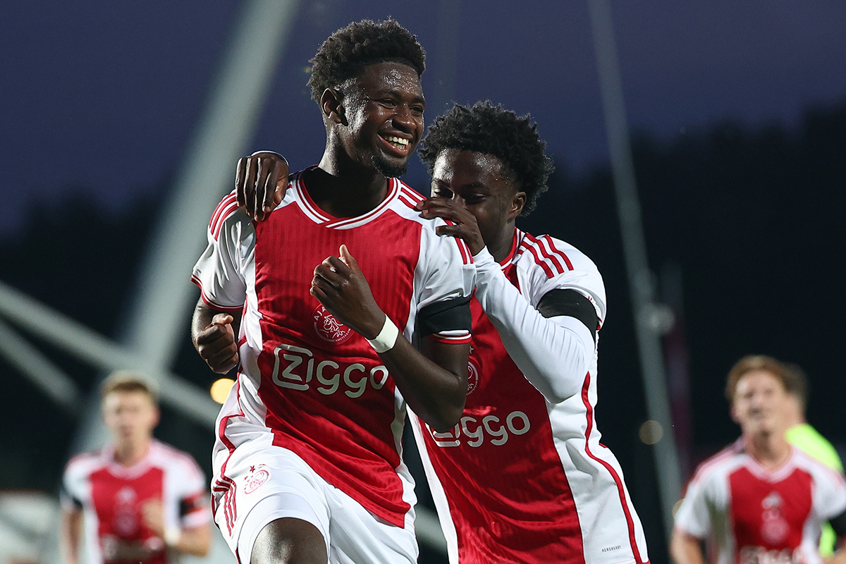 Ballenjongensjajvvv800