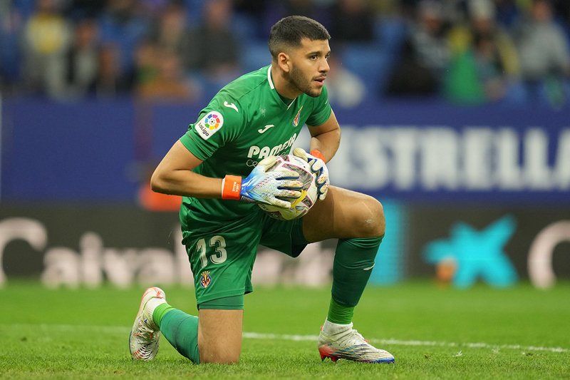 Rulli gehaald als eerste doelman, komst Ziyech geen prioriteit