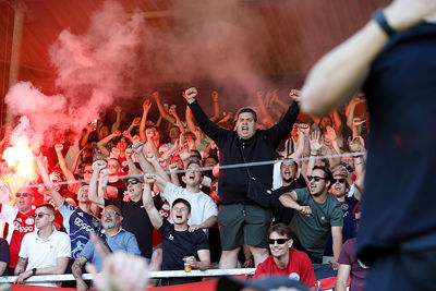 Het Kras Stadion was echt even van Ajax. © De Brouwer