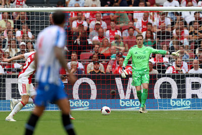 Ter Stegen begint onder de lat tegen Heerenveen. © De Brouwer