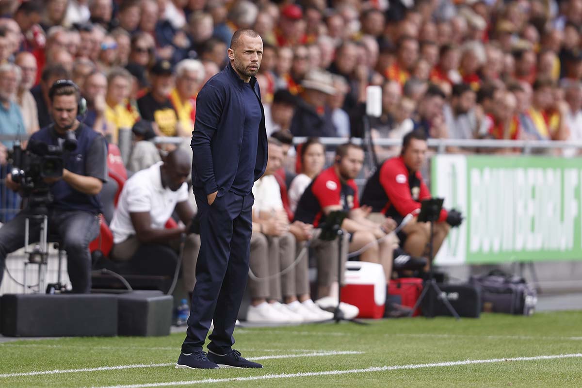 Puzzelende Heitinga zoekt naar meer vastigheid