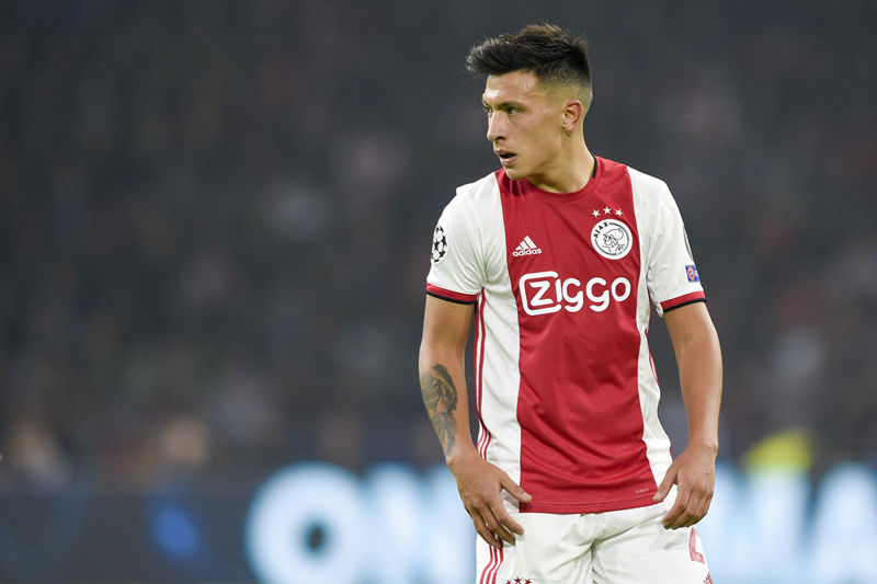 ten-hags-elf-martinez-1200