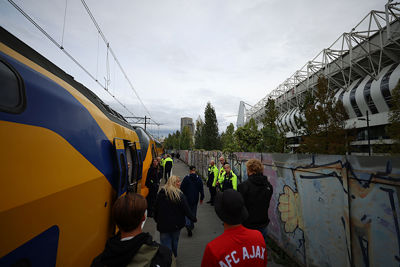 De trein weer in en vol gas richting Mokum. © De Brouwer