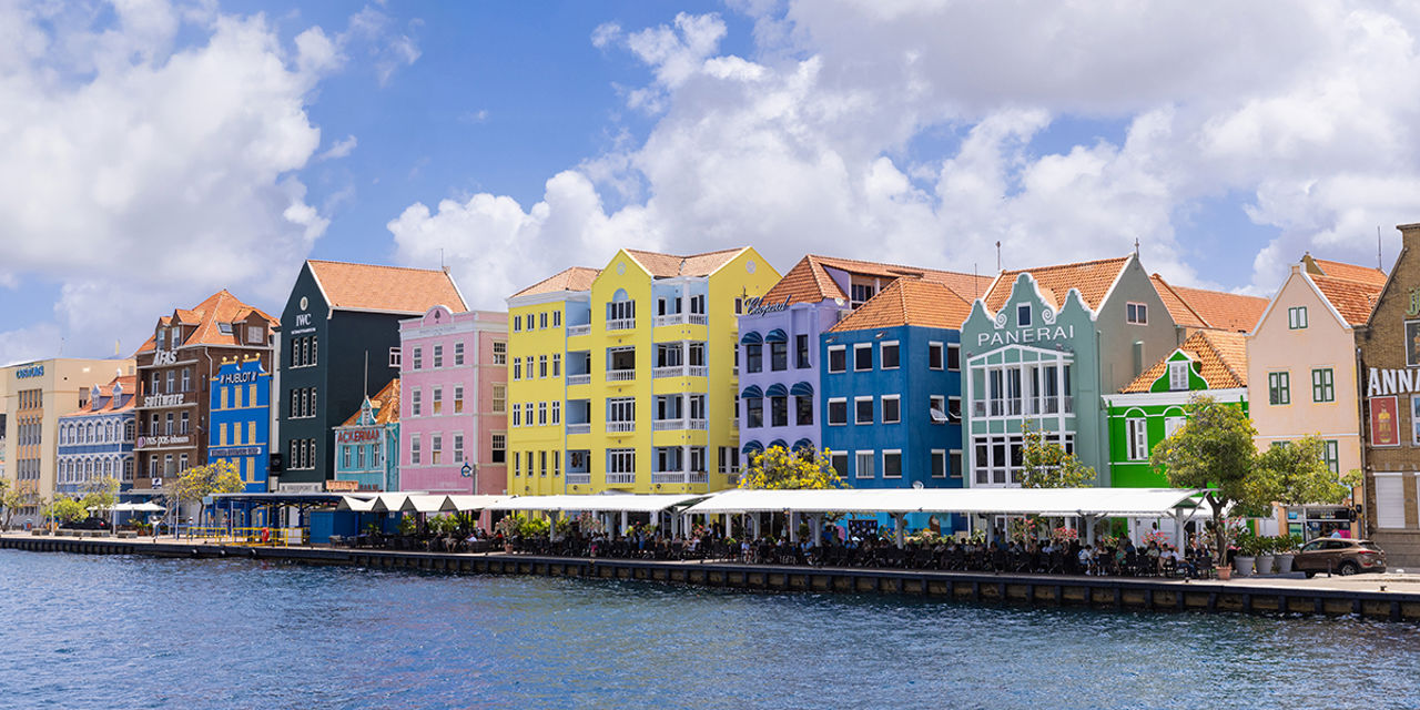 Curacao630