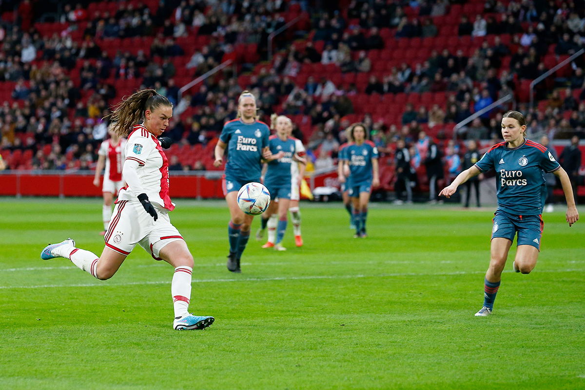 Win kaartjes voor Ajax Vrouwen - Feyenoord in Johan Cruijff Arena!