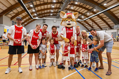 Of veel deelnemertjes in Ajaxshirt kwamen? © Pro Shots