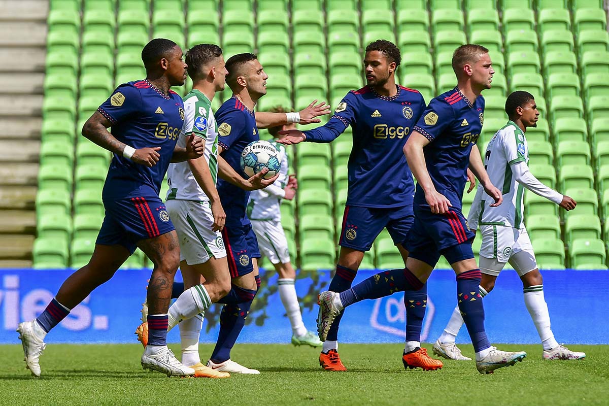 Ajax scoort belangrijke driepunter in Groningen en dit valt op