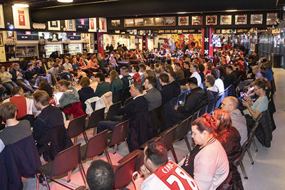 In het supportershome voel je je direct thuis. © Pro Shots