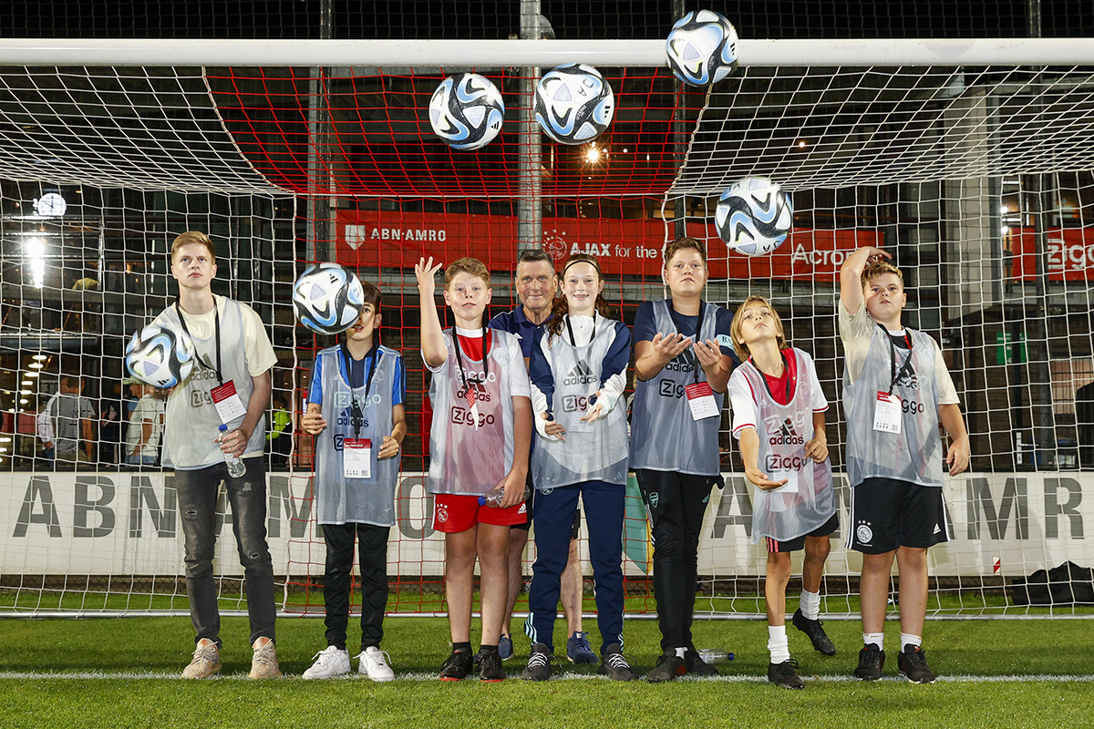 Ballenjongens Vrouwen 1200