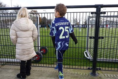 Nu nog achter het hekje, maar ze mogen er zo door. © Pro Shots