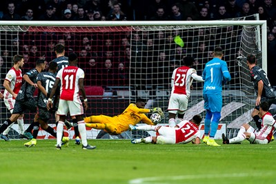 AMSTERDAM, 19-01-2020, football, Johan Cruijff ArenA, Dutch eredivisie, season 2019-2020, safe by Ajax goalkeeper Andre Onana, during the match Ajax - Sparta,  Final score : 2-1
