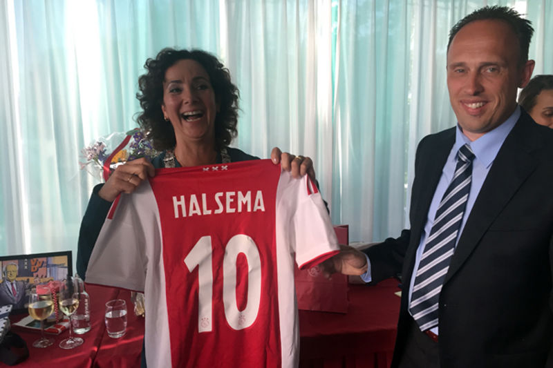 UsershyraDesktopajax_dataimages6b5d3f9c5024da8a18a3bfd83810ec9b_normal