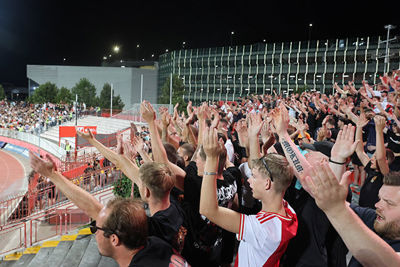 Het is een vermakelijke avond in Novi Sad. © SV Ajax