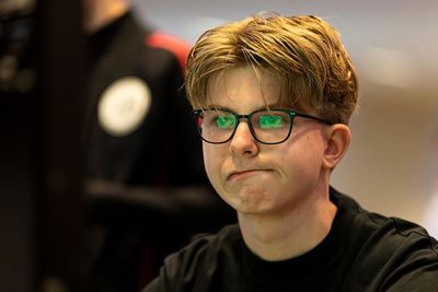 Van gamen krijg je, eh... Voetbalogen. © Pro Shots