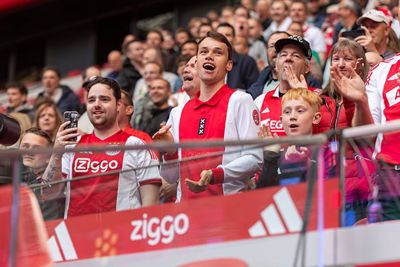 Zij genoten van een mooie avond vol goede verhalen. © Pro Shots