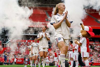 De presentatie van Ajax Vrouwen. © Pro Shots