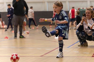 En hier de nieuwe spits voor Ajax 1. © Pro Shots