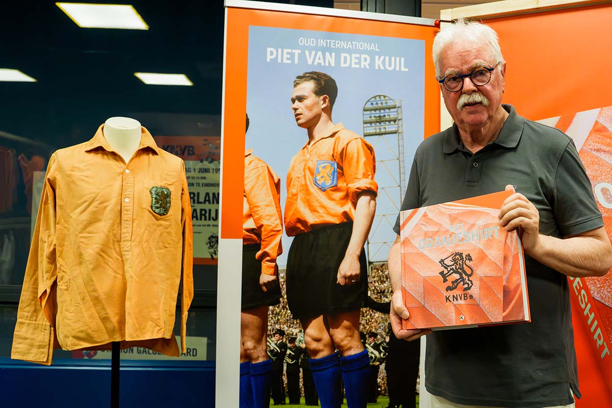 Oranjeshirt 1200
